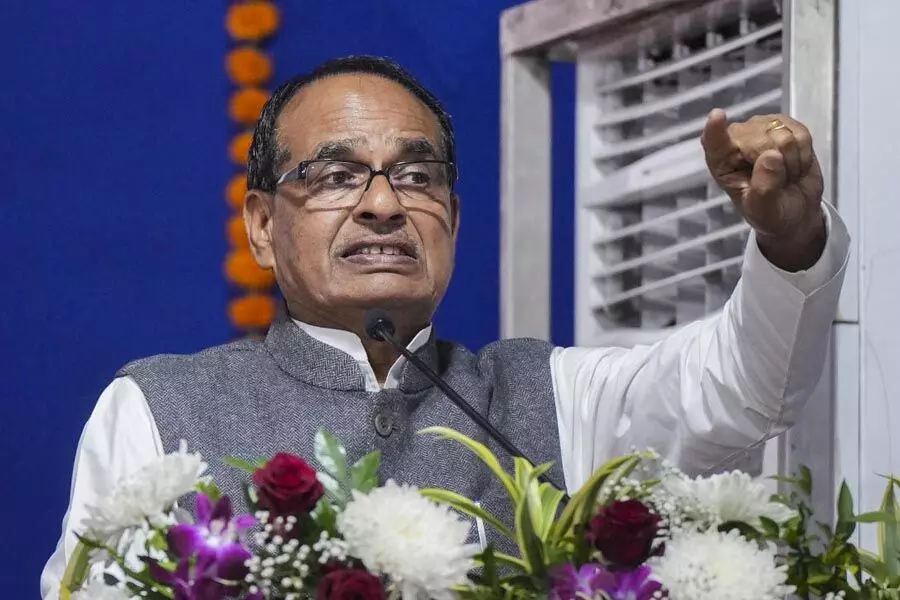 Shivraj Chouhan: बंगाल को मिलने वाली मनरेगा की राशि नियमों का पालन न करने के कारण रोकी