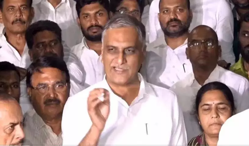 Harish Rao ने बिजली न होने पर कांग्रेस सरकार पर निशाना साधा