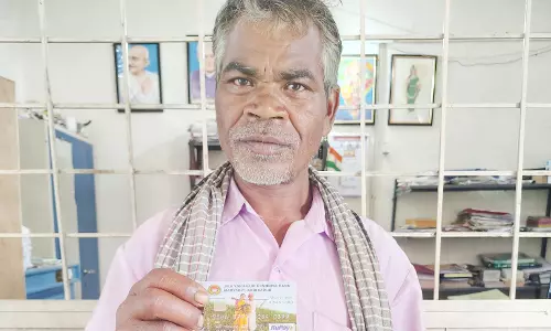 Micro ATM, धान बिक्री का पैसा निकालने में किसानों को हो रही सहूलियत