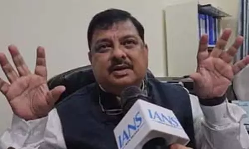 असम बीफ बैन पर बोले कांग्रेस सांसद रकीबुल हुसैन, गिरती टीआरपी बचाने के लिए ऐसे बयान दे रहे हैं मुख्यमंत्री असम बीफ बैन पर बोले कांग्रेस सांसद रकीबुल हुसैन, गिरती टीआरपी बचाने के लिए ऐसे बयान दे रहे हैं मुख्यमंत्री