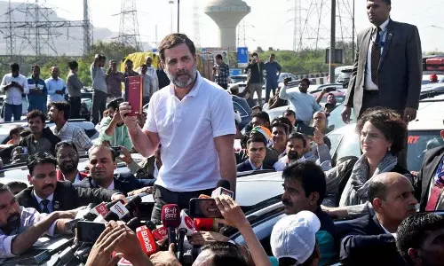 राहुल के नेतृत्व वाली कांग्रेस टीम को हिंसा प्रभावित संभल जाने से रोका गया