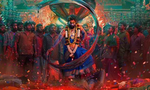 पुष्पा 2 मूवी रिव्यू: बनी नाता विश्वरूपम.. पुष्पा 2 हिट है? या बेकार फिल्म?