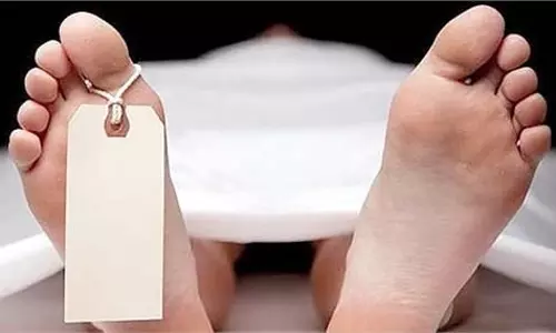Bareilly: सड़क किनारे संदिग्ध परिस्थितियों में युवक का मिला शव ,पुलिस कर रही जांच