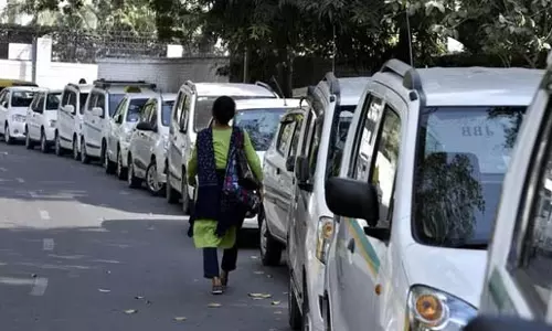 Bengaluru की महिला ने धोखेबाज कैब ड्राइवर को चकमा दिया Bengaluru की महिला ने धोखेबाज कैब ड्राइवर को चकमा दिया