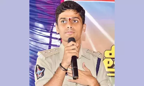 Visakhapatnam: एसपी ने मामलों के समय पर निपटारे की वकालत की