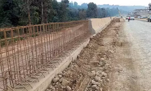 Pathankot-Mandi फोरलेन परियोजना में देरी से यात्री परेशान