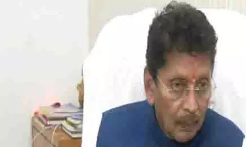 शिवसेना नेताओं ने Eknath Shinde से उपमुख्यमंत्री बनने का किया आग्रह