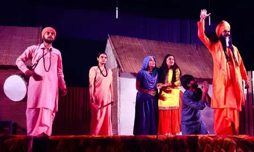 Ludhiana: पशु चिकित्सा विश्वविद्यालय युवा महोत्सव में रंगमंच कार्यक्रमों ने सामाजिक मुद्दों को उजागर किया Ludhiana: पशु चिकित्सा विश्वविद्यालय युवा महोत्सव में रंगमंच कार्यक्रमों ने सामाजिक मुद्दों को उजागर किया