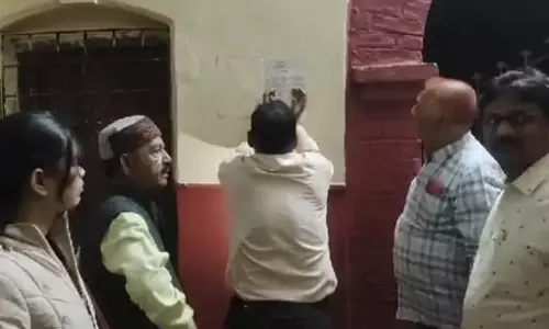 मिशन अस्पताल में प्रवेश पर लगा बैन, जर्जर घोषित