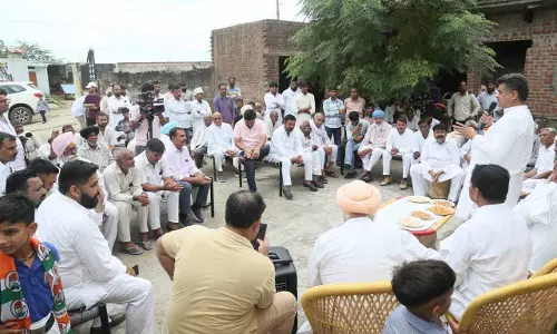 Tibbi में बसपा को झटका, 50 परिवार आप में शामिल Tibbi में बसपा को झटका, 50 परिवार आप में शामिल