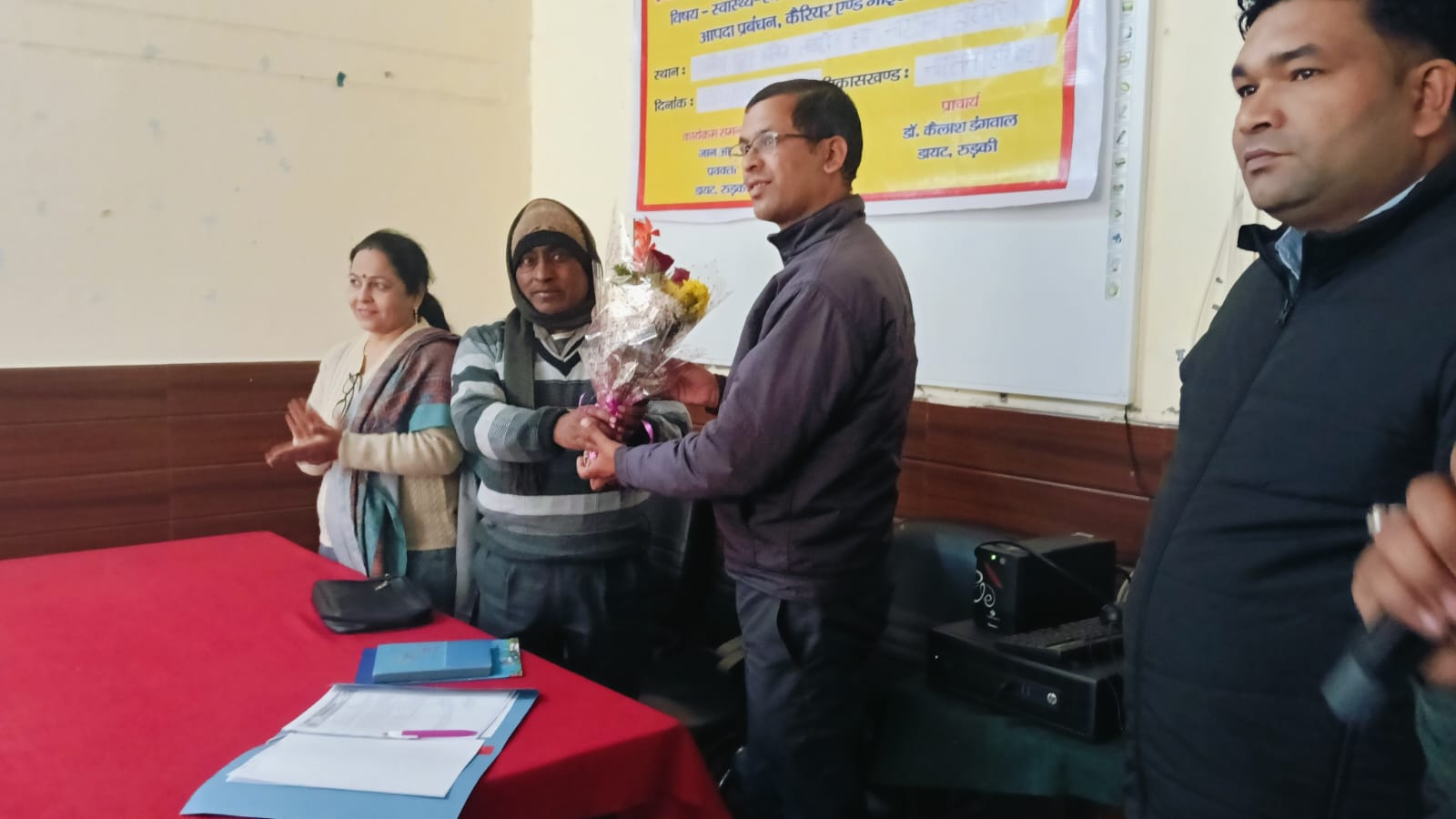 Jhabreda: किशोरवय छात्रों हेतु संचेतना कार्यक्रम संपन्न