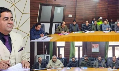 DC किश्तवाड़ ने स्वास्थ्य क्षेत्र के प्रमुख प्रदर्शन संकेतकों की समीक्षा की DC किश्तवाड़ ने स्वास्थ्य क्षेत्र के प्रमुख प्रदर्शन संकेतकों की समीक्षा की