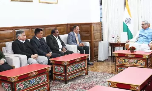 Sikkim :  भारत के मुख्य सूचना आयुक्त ने राज्यपाल से मुलाकात की