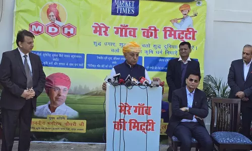 Jaipur: केंद्रीय कृषि राज्य मंत्री ने किया मेरे गांव की मिट्टी अभियान का शुभारंभ