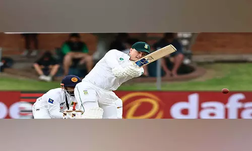 रयान रिकेल्टन ने Sri Lanka के खिलाफ दूसरे टेस्ट में शतक जड़ा रयान रिकेल्टन ने Sri Lanka के खिलाफ दूसरे टेस्ट में शतक जड़ा