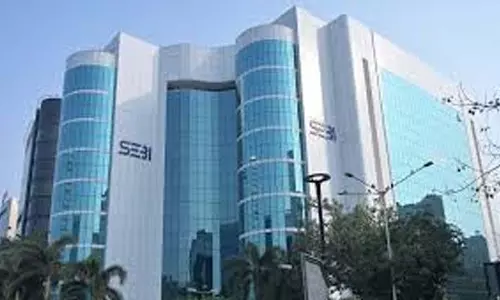 SEBI ने कथित वित्तीय कुप्रबंधन के चलते 5 कंपनियों को शेयर बाज़ार से प्रतिबंधित किया SEBI ने कथित वित्तीय कुप्रबंधन के चलते 5 कंपनियों को शेयर बाज़ार से प्रतिबंधित किया