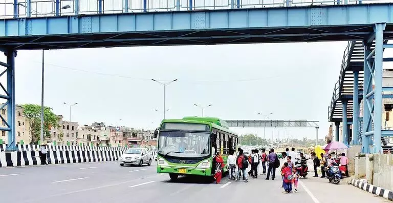 कोरापुट प्रशासन ने NH-26 पर बसों का ठहराव रोका