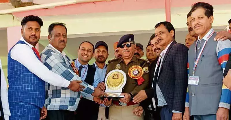 लोगों को ‘नशे के खिलाफ युद्ध’ में भाग लेना चाहिए: SP लोगों को ‘नशे के खिलाफ युद्ध’ में भाग लेना चाहिए: SP