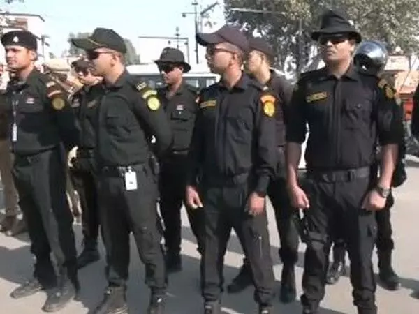 Ayodhya में बाबरी मस्जिद की बरसी पर सुरक्षा बढ़ाई गई