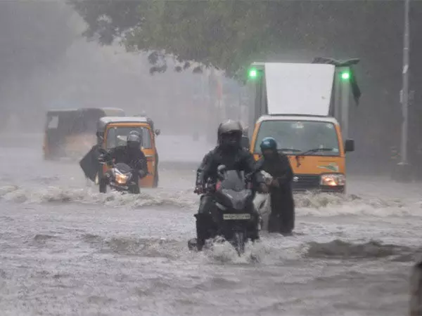 गृह मंत्रालय ने Tamil Nadu के लिए 944.80 करोड़ रुपये की सहायता जारी करने को मंजूरी दी