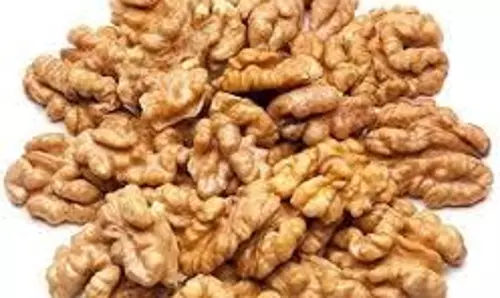 healthy skin tips: सर्दियों में त्वचा को ग्‍लोइंग और जवां रखते हैं ये  सुपरफूड्स