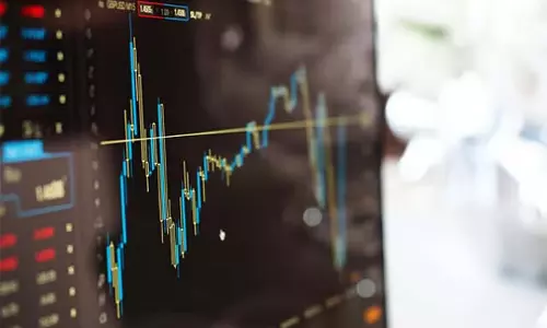 RBI मौद्रिक नीति समिति के नतीजों से पहले सेंसेक्स और निफ्टी में 1 फीसदी की बढ़त RBI मौद्रिक नीति समिति के नतीजों से पहले सेंसेक्स और निफ्टी में 1 फीसदी की बढ़त