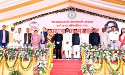 हेमंत सोरेन ने कैबिनेट गठन में साधे सामाजिक-धार्मिक और क्षेत्रीय समीकरण