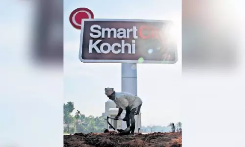 Smart City कोच्चि: प्रस्ताव के चरण से ही विवादों में घिरी परियोजना Smart City कोच्चि: प्रस्ताव के चरण से ही विवादों में घिरी परियोजना