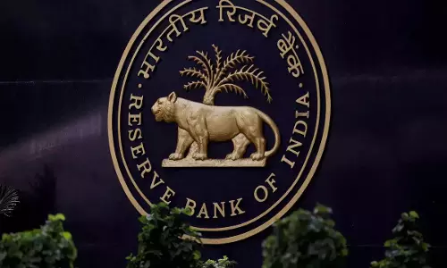 लोन महंगे नहीं होंगे, EMI भी नहीं बढ़ेगी लोन महंगे नहीं होंगे, EMI भी नहीं बढ़ेगी