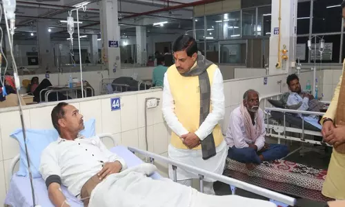 CM Mohan Yadav ने भोपाल में कैंसर अस्पताल का दौरा किया, मरीजों से बातचीत की