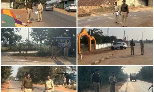 सड़क दुर्घटना स्थल पहुंचे ट्रैफिक डीएसपी