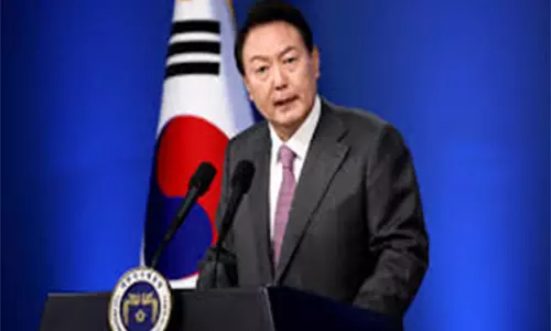 South Korea की सत्तारूढ़ पार्टी ने यूं सुक योल की शक्तियों को निलंबित करने की मांग की
