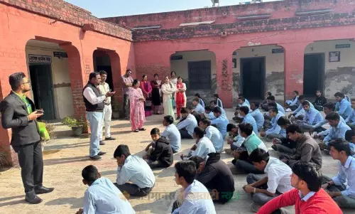 Dungarpur: राजस्व अधिकारी, कर्मचारी खेलकूद प्रतियोगिता-2024 का आयोजन 7 व 8 दिसम्बर Dungarpur: राजस्व अधिकारी, कर्मचारी खेलकूद प्रतियोगिता-2024 का आयोजन 7 व 8 दिसम्बर