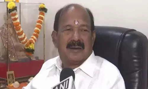 Maharashtra: बीजेपी के कालिदास कोलंबकर दूसरी बार बने अंतरिम अध्यक्ष Maharashtra: बीजेपी के कालिदास कोलंबकर दूसरी बार बने अंतरिम अध्यक्ष