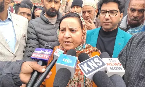 Sakina Itoo: अभिभावकों को विभाग में शिकायत दर्ज करानी चाहिए