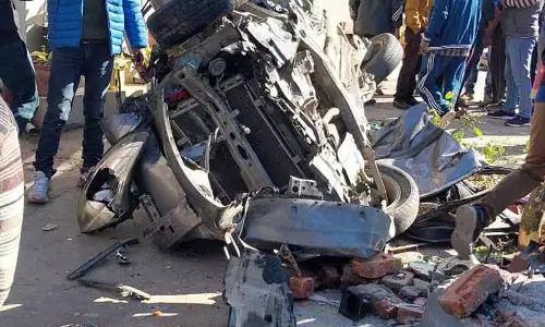 Nagarota Bagwan में बस और कार की टक्कर में 62 वर्षीय महिला की मौत Nagarota Bagwan में बस और कार की टक्कर में 62 वर्षीय महिला की मौत