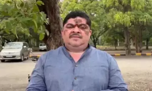 Telangana थल्ली प्रतिमा के अनावरण के लिए केसीआर को निमंत्रण- पोन्नम Telangana थल्ली प्रतिमा के अनावरण के लिए केसीआर को निमंत्रण- पोन्नम