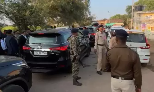 कवर्धा पहुंचे CM विष्णुदेव साय की सुरक्षा में बड़ी चूक