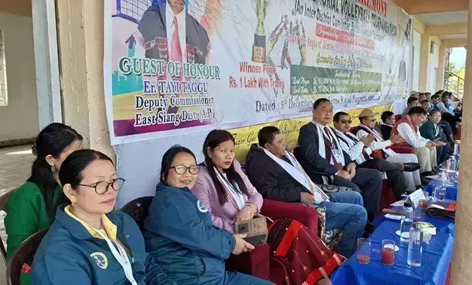 Jonai टीम ने तापोर गाओ मेमोरियल वॉलीबॉल टूर्नामेंट जीता Jonai टीम ने तापोर गाओ मेमोरियल वॉलीबॉल टूर्नामेंट जीता