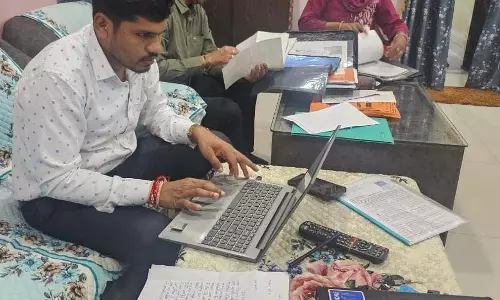 साय सरकार एक्शन मोड में, करोबारियों के ठिकानों पर स्टेट जीएसटी ने दी दबिश साय सरकार एक्शन मोड में, करोबारियों के ठिकानों पर स्टेट जीएसटी ने दी दबिश