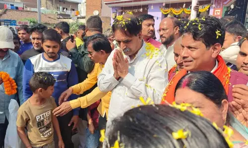 विधायक राजेश मूणत के एक साल बेमिसाल विधायक राजेश मूणत के एक साल बेमिसाल