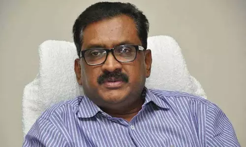 प्रोफेसर घंटा चक्रपाणि ब्रौ के नए VC प्रोफेसर घंटा चक्रपाणि ब्रौ के नए VC