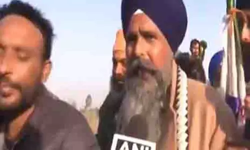 शंभू बॉर्डर पर आंसू गैस के गोले दागे जाने के बाद किसान नेताओं ने Delhi Chalo मार्च लिया वापस