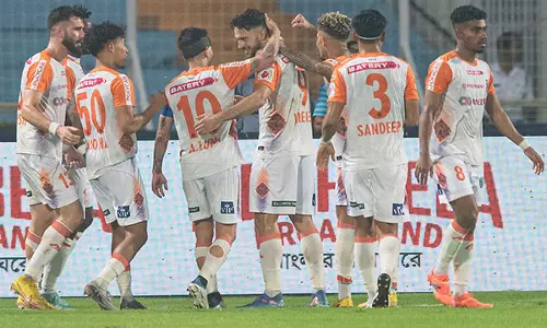 केरला ब्लास्टर्स FC अपने 200वें ISL मैच में बेंगलुरु FC के खिलाफ सभी 3 अंक हासिल करना चाहेगी