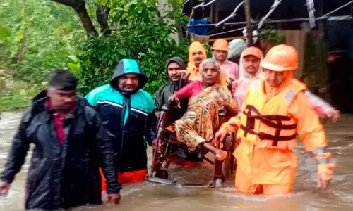 Cyclone Fengal: गृह मंत्रालय ने तमिलनाडु के लिए 944.80 करोड़ जारी करने को मंजूरी दी Cyclone Fengal: गृह मंत्रालय ने तमिलनाडु के लिए 944.80 करोड़ जारी करने को मंजूरी दी