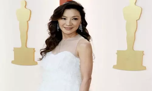 मिशेल योह ने कैसे Asian women की रूढ़िवादिता के खिलाफ लड़ाई लड़ी मिशेल योह ने कैसे Asian women की रूढ़िवादिता के खिलाफ लड़ाई लड़ी