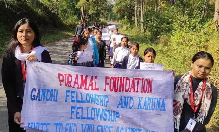 Assam : महिलाओं के खिलाफ हिंसा और मासिक धर्म स्वच्छता पर सत्र और रैली का आयोजन