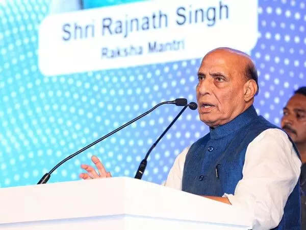 Rajnath Singh ने सशस्त्र सेना झंडा दिवस पर शुभकामनाएं दीं