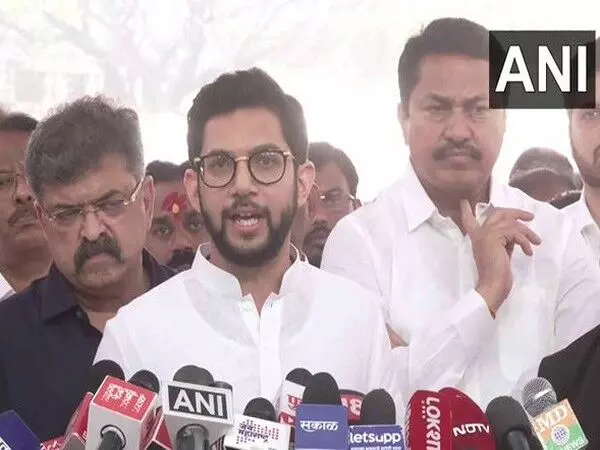 शिवसेना यूबीटी विधायक आज शपथ नहीं लेंगे, ईवीएम पर संदेह है: Aditya Thackeray