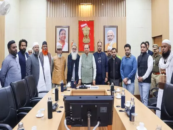 मुस्लिम मौलवियों और हजरत निजामुद्दीन के स्थानीय लोगों ने दिल्ली LG से की मुलाकात मुस्लिम मौलवियों और हजरत निजामुद्दीन के स्थानीय लोगों ने दिल्ली LG से की मुलाकात